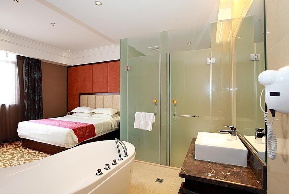 Zhuhai Liuhe Holiday Hotel Екстериор снимка